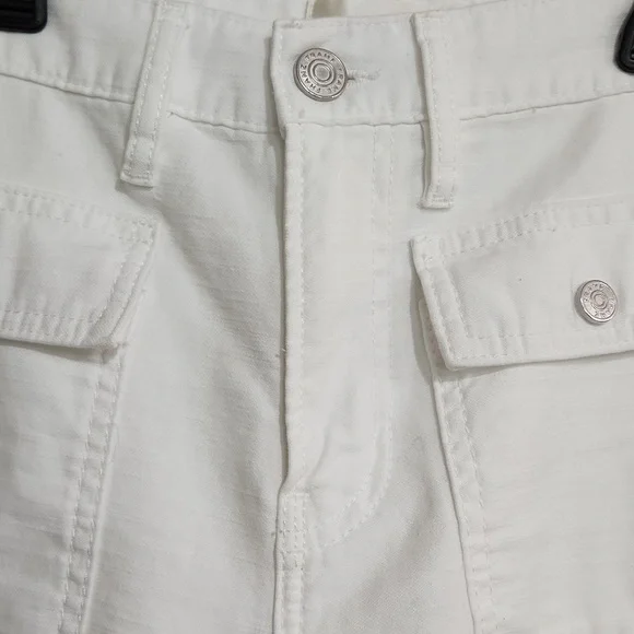 FRAME the 70s patch pocket crop in white Size 24 - Picture 6 of 9